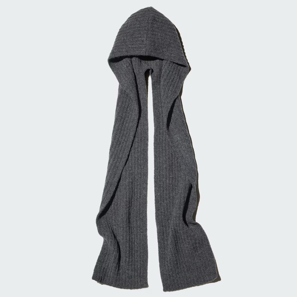 Uniqlo Souffle Yarn Chunky Hooded Scarf